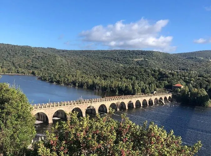 Sa Prenda E Oro Casa de hóspedes Ula Tirso