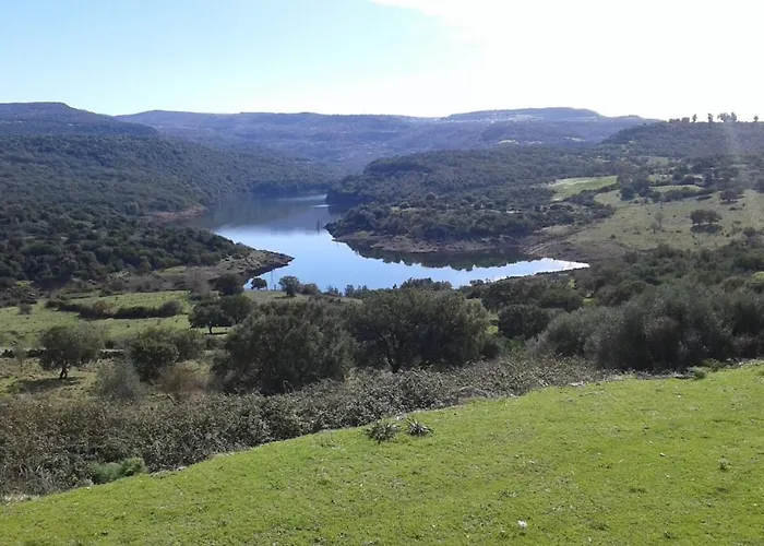 Penzion Sa Prenda E Oro Ula Tirso