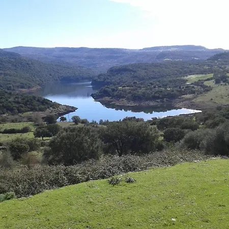 Maison d'hôtes Sa Prenda E Oro Ula Tirso